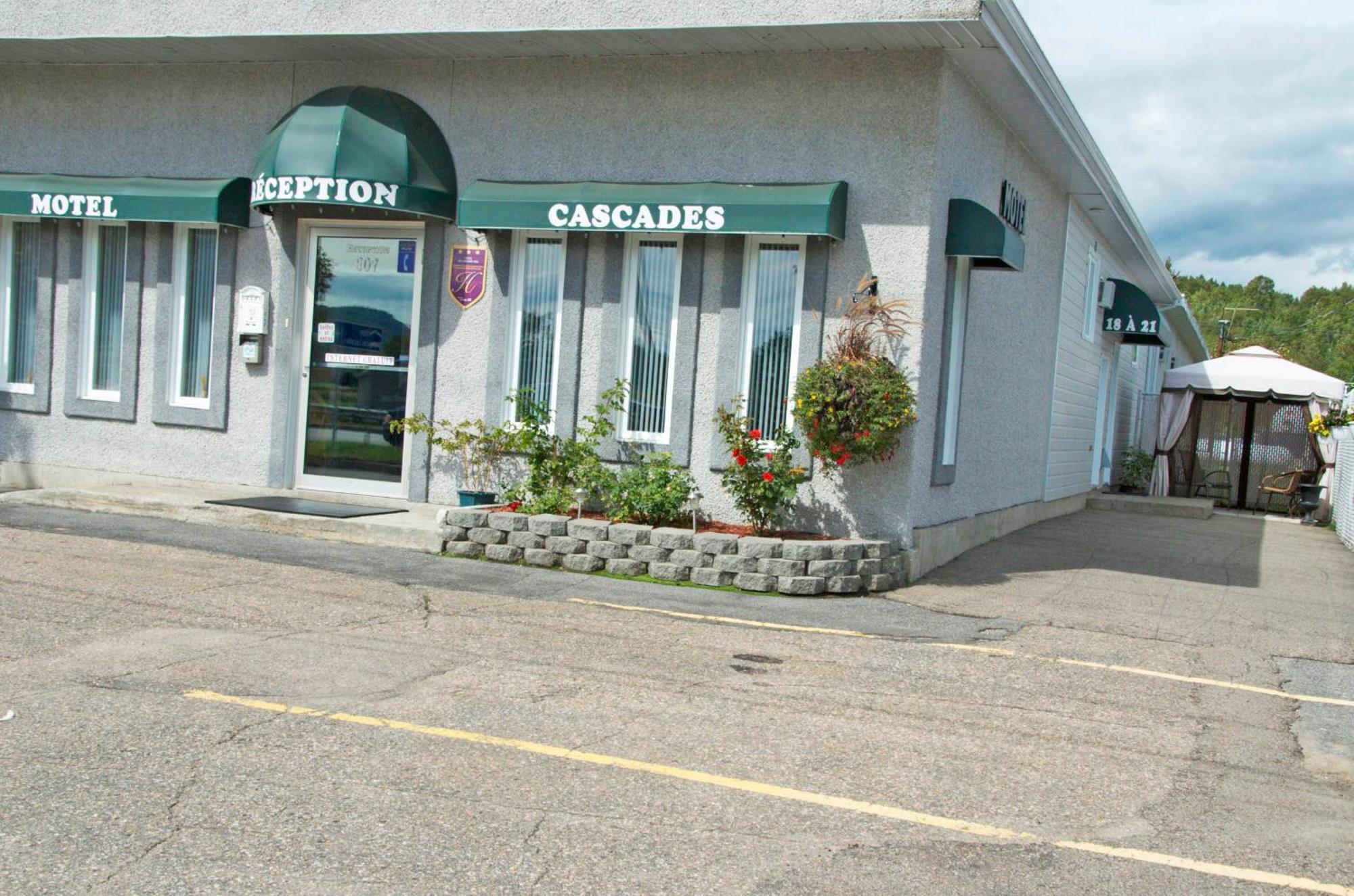 Motel Des Cascades Baie-Saint-Paul Luaran gambar